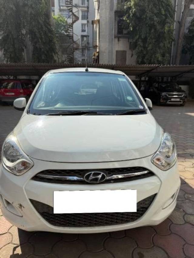 https://images10.gaadi.com/usedcar_image/4360161/original/processed_420efb2b-12ef-4d0b-aa9f-ee4c749119f2.jpeg?imwidth=6400