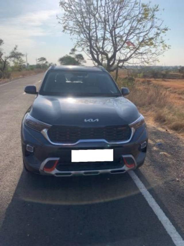 https://images10.gaadi.com/usedcar_image/4360178/original/processed_11e84fd2-7682-46ce-b6d3-14bee3ac6438.jpeg?imwidth=6400