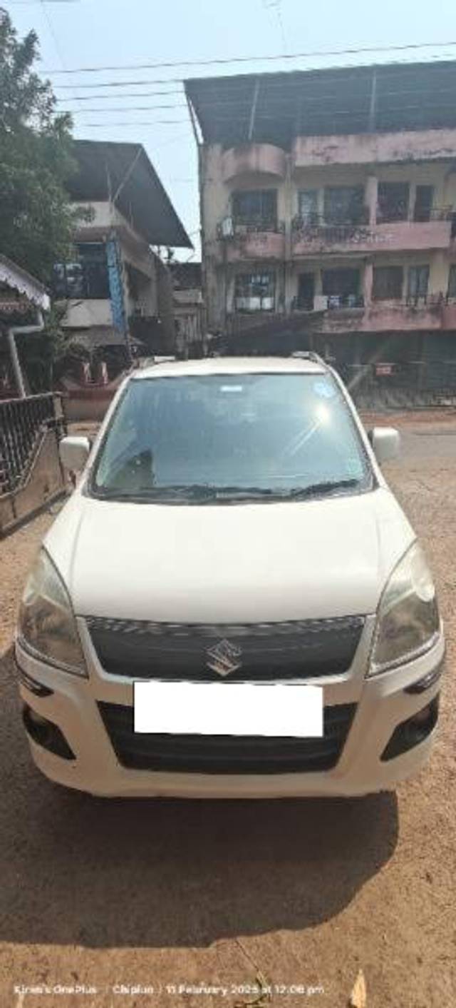 https://images10.gaadi.com/usedcar_image/4360231/original/processed_3a08b700-6f44-478a-bfbc-f2367c3595d1.jpg?imwidth=6400