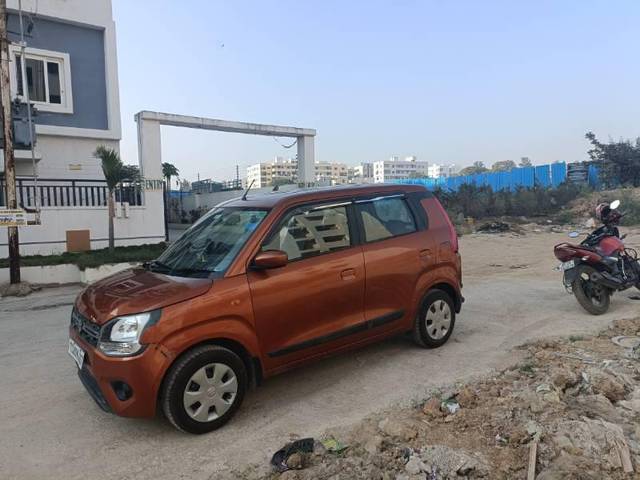 https://images10.gaadi.com/usedcar_image/4360249/original/processed_2dc8d7e5-d05b-446d-bae5-965c505a65e0.jpg?imwidth=6400