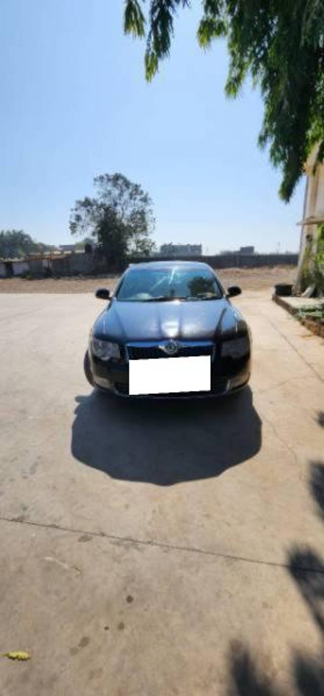 https://images10.gaadi.com/usedcar_image/4360311/original/processed_6a0d4320-8d6f-46ec-8fc1-3bf64f8266ab.jpg?imwidth=6400