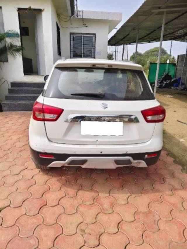 https://images10.gaadi.com/usedcar_image/4360323/original/processed_bb56fa12-3274-4c3f-a8e5-1ef1bf7403ac.jpg?imwidth=6402