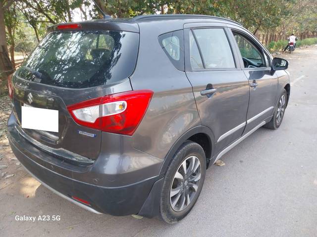 https://images10.gaadi.com/usedcar_image/4360337/original/processed_84918c14498af042243d4656bf164732.jpg?imwidth=6401