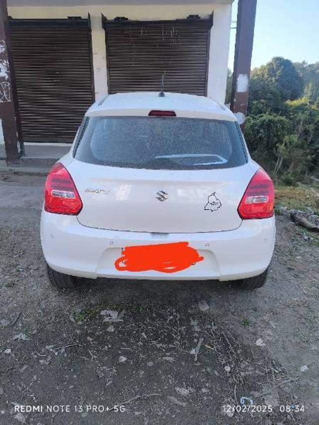 https://images10.gaadi.com/usedcar_image/4360428/original/processed_1e285ad2-aa85-4fd7-a664-296ee4563205.jpg?imwidth=6402