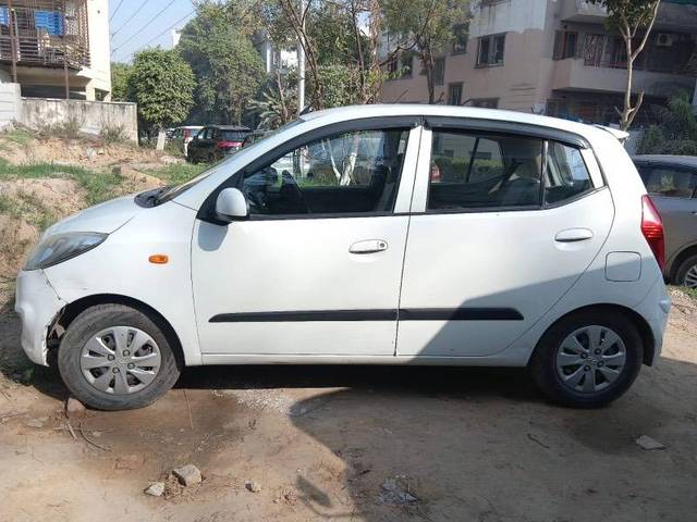 https://images10.gaadi.com/usedcar_image/4360442/original/06713ba37cf21d147d1cae917f5968f5.jpeg?imwidth=6400