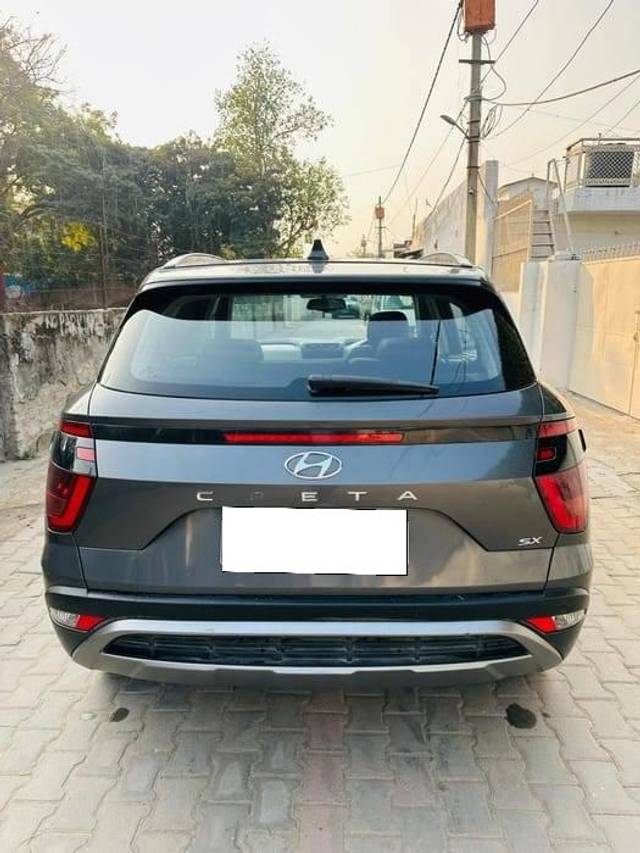 https://images10.gaadi.com/usedcar_image/4360532/original/processed_af3aee58a73807e2b66a98fe06ed906e.jpg?imwidth=6401