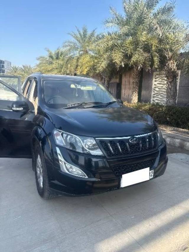 https://images10.gaadi.com/usedcar_image/4360544/original/processed_be5b3e2d-87ad-4adc-a1d8-6b1f53204d9e.jpg?imwidth=6400