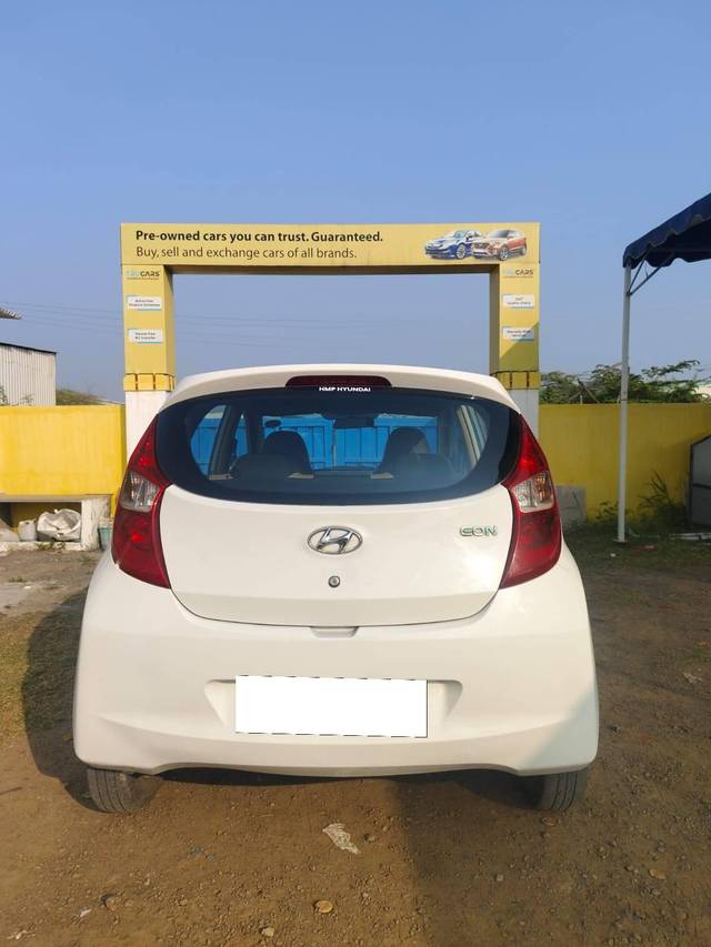 https://images10.gaadi.com/usedcar_image/4360631/original/processed_1582021b2b458a637d07c6406d659f3e.jpg?imwidth=6402