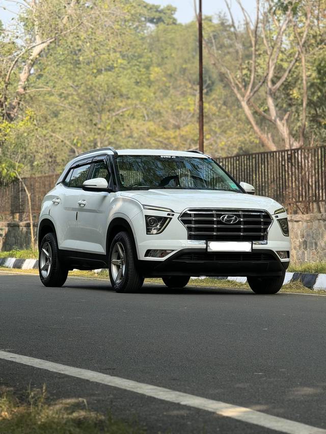 https://images10.gaadi.com/usedcar_image/4360744/original/processed_11f51077d074e69547f1f4a96ab726f1.jpg?imwidth=6400