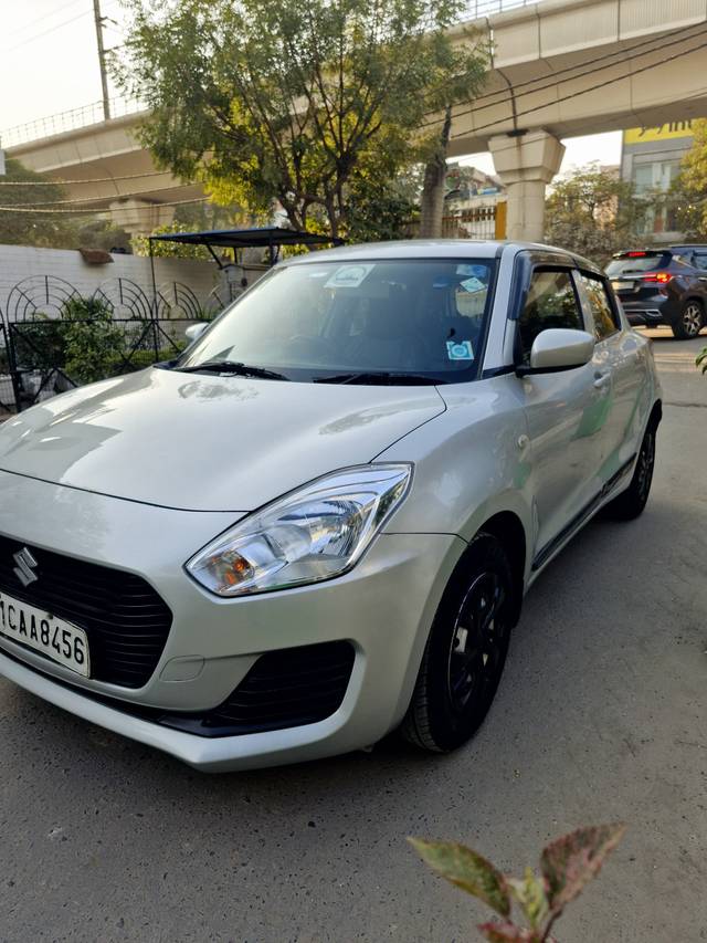 https://images10.gaadi.com/usedcar_image/4360806/original/becd6620144dbbea6ad9effe10edfbd6.jpg?imwidth=6401