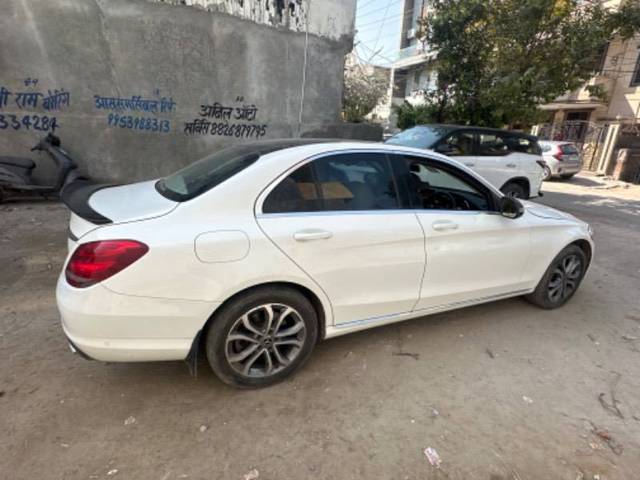 https://images10.gaadi.com/usedcar_image/4360822/original/eeb22fccf2f7fd7d5307f695b55ca030.jpg?imwidth=6400