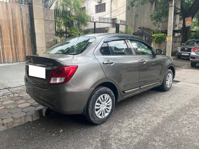 https://images10.gaadi.com/usedcar_image/4360877/original/processed_5c2b1f5e0c1820f15fc22d6bb6868ffe.jpg?imwidth=6401