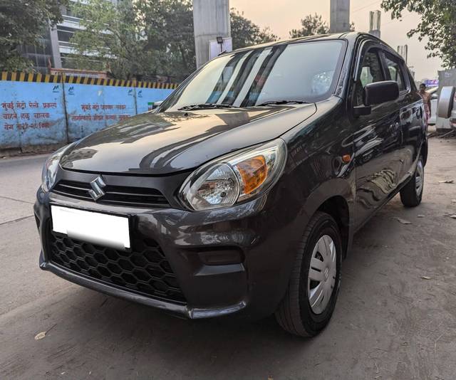 https://images10.gaadi.com/usedcar_image/4360879/original/processed_5018b52143145cd9d3598b1f7fb2f866.jpg?imwidth=6402