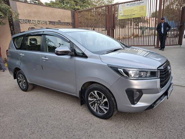 https://images10.gaadi.com/usedcar_image/4360886/original/processed_1122f058e80eb403fe4613e6f8f94cf5.jpg?imwidth=6400