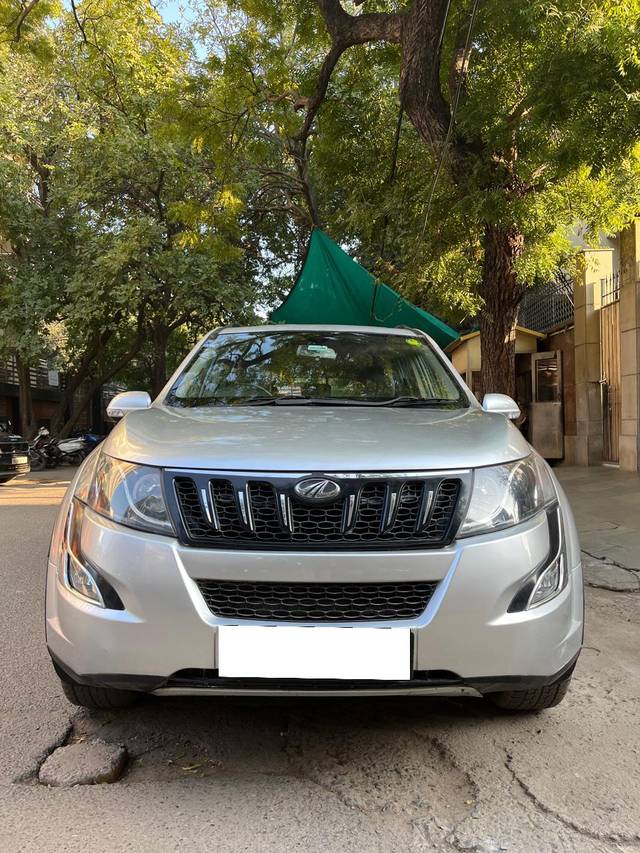 https://images10.gaadi.com/usedcar_image/4360897/original/processed_357d9fc265ae59b32890c8b932734790.jpg?imwidth=6402