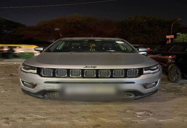 https://images10.gaadi.com/usedcar_image/4360957/original/e150b4cfac6604548297434d80920db8.jpeg?imwidth=6400