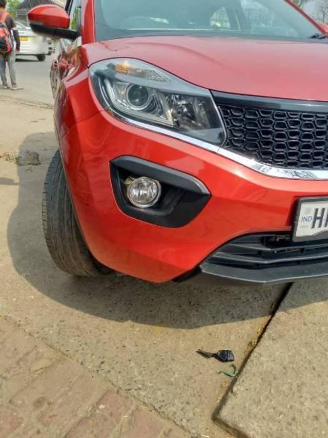 https://images10.gaadi.com/usedcar_image/4361047/original/processed_e1078b53-1e66-48ec-9941-6e3360a78288.jpg?imwidth=6401