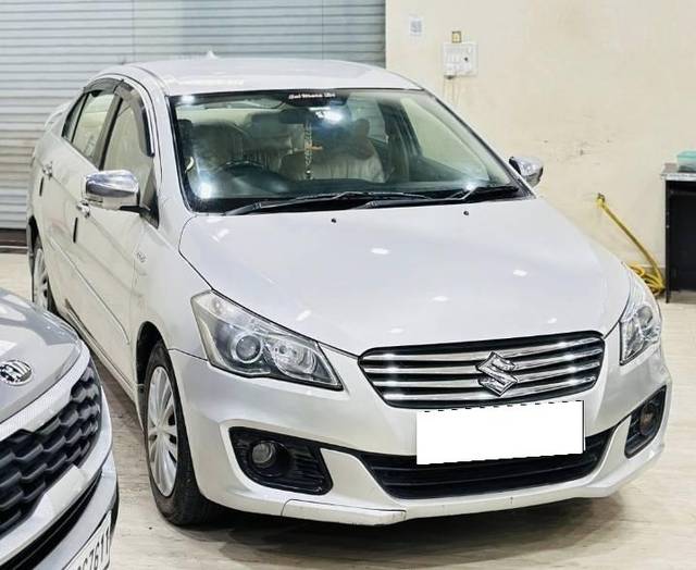 https://images10.gaadi.com/usedcar_image/4361064/original/processed_0773dfa7a26b07ed1efbfd67eb94ca78.jpg?imwidth=6400