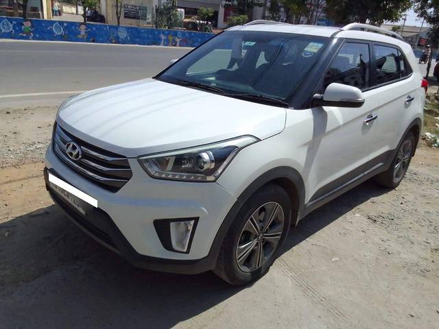 https://images10.gaadi.com/usedcar_image/4361078/original/processed_53269b81ef5768fc3f66beaa993a9526.jpg?imwidth=6400