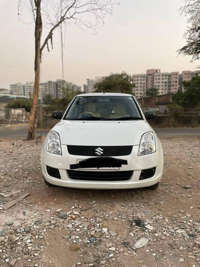 https://images10.gaadi.com/usedcar_image/4361183/original/processed_2b8b076b5c52a939f2e35658beb3a74c.jpg?imwidth=6400