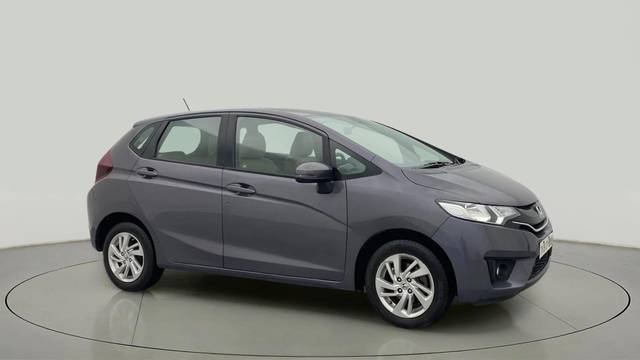 https://images10.gaadi.com/usedcar_image/4361227/original/3dab5d9c6e1ca5f12f38f7373a4507c2.jpg?imwidth=6400