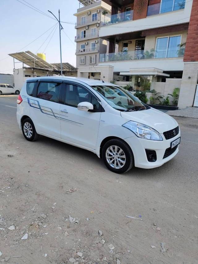 https://images10.gaadi.com/usedcar_image/4361244/original/processed_65f6eae2dcdb62d95f4dd4df7b1363fa.jpg?imwidth=6400