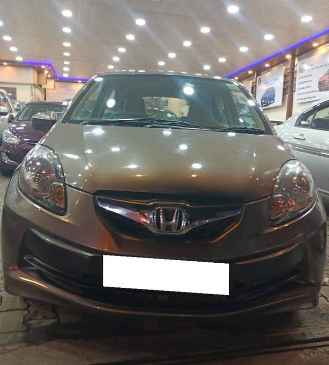 https://images10.gaadi.com/usedcar_image/4361362/original/processed_4ac040dbcfb33ba24caea8de7b87b484.jpeg?imwidth=6400