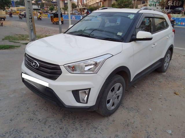 https://images10.gaadi.com/usedcar_image/4361416/original/processed_f67e78390b46086528605c8e35ddfc89.jpg?imwidth=6400