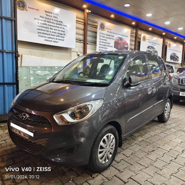 https://images10.gaadi.com/usedcar_image/4361432/original/processed_032a3c91d5d87617ea9e68de8e001df0.jpeg?imwidth=6400