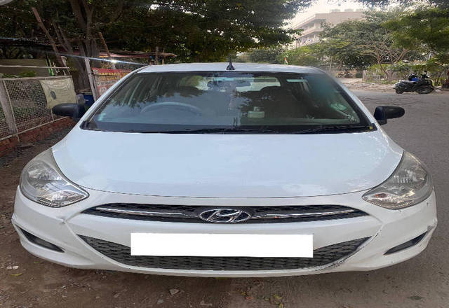 https://images10.gaadi.com/usedcar_image/4361437/original/eaf8014b7c68b39f4aacd925122dbbd8.jpg?imwidth=6400