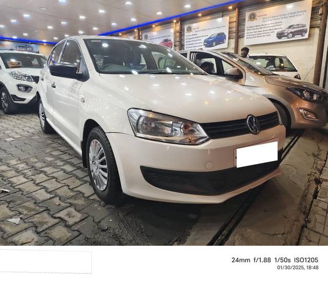 https://images10.gaadi.com/usedcar_image/4361472/original/processed_041cf9fa2f570872d377e42028479d25.jpeg?imwidth=6402