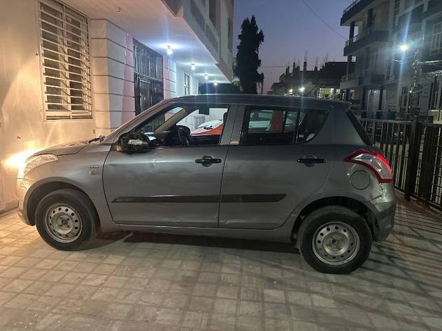 https://images10.gaadi.com/usedcar_image/4361506/original/77de9caf20b3a2fb4857bc0749a172ba.jpg?imwidth=6400