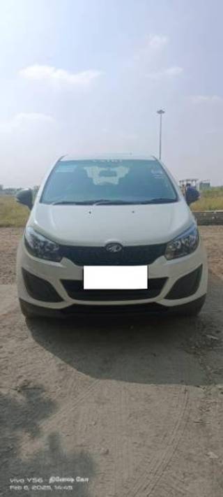 Mahindra Marazzo Mahindra Marazzo M2 BSVI