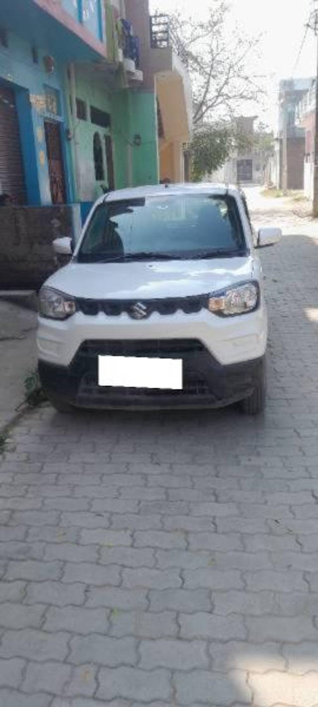 https://images10.gaadi.com/usedcar_image/4361818/original/processed_c7b38e15-3478-4353-9b06-d3bcf7dc8d07.jpg?imwidth=6400