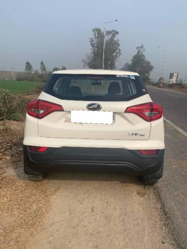 https://images10.gaadi.com/usedcar_image/4361869/original/processed_bd9ae3fb-86a5-4c38-a125-528f691134c5.jpeg?imwidth=6401