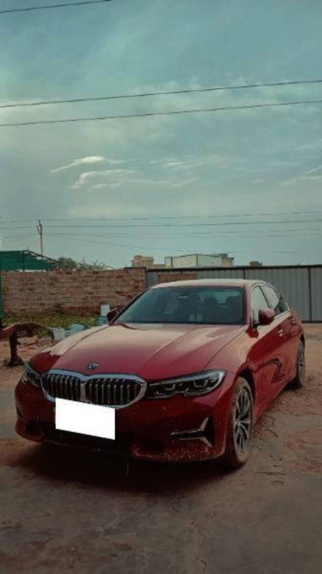 https://images10.gaadi.com/usedcar_image/4361882/original/f5527e600bb0b7ecaf407295b308e272.jpg?imwidth=6400