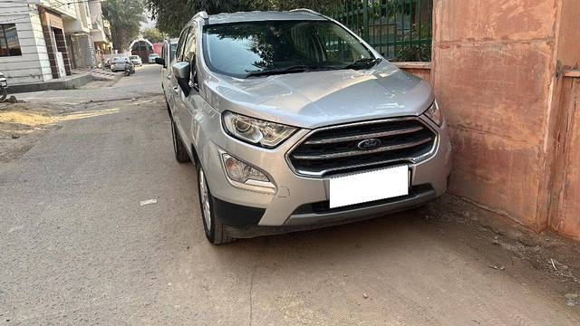 https://images10.gaadi.com/usedcar_image/4361931/original/2449cfae7a76643a51d9e9fc8144fc57.jpeg?imwidth=6402