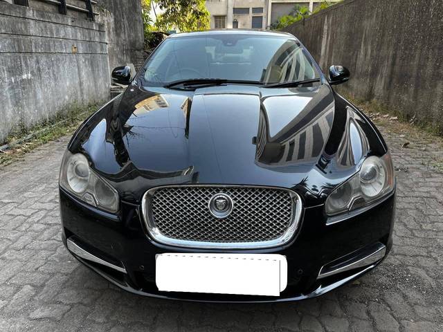 https://images10.gaadi.com/usedcar_image/4362082/original/processed_29aa3f22575d3f436242937cd797abf3.jpg?imwidth=6402