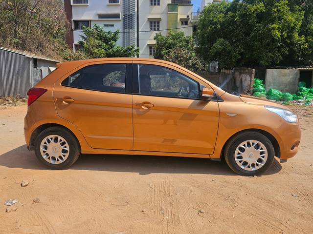 https://images10.gaadi.com/usedcar_image/4362170/original/5f496a8e8a02af5eaa5812fe788eb1b0.jpg?imwidth=6401