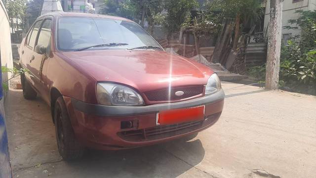 https://images10.gaadi.com/usedcar_image/4362172/original/processed_ad163858-d1cd-4931-be5d-648249feb5f4.jpg?imwidth=6400