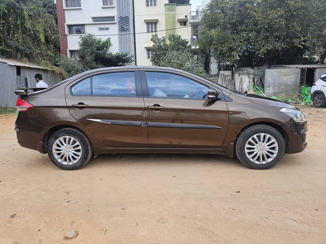 https://images10.gaadi.com/usedcar_image/4362205/original/processed_395f1195b6c27750f3870cc08a9d1e83.jpg?imwidth=6401