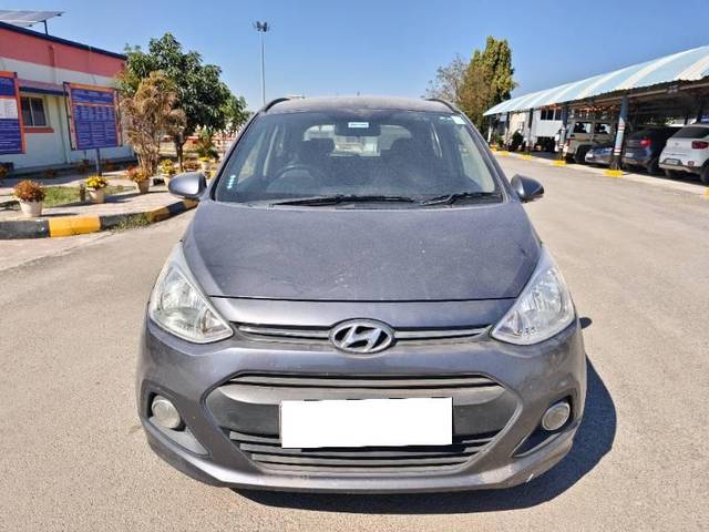 https://images10.gaadi.com/usedcar_image/4362326/original/processed_42cff85a-9c2a-4ffe-81cd-78747a0007de.jpg?imwidth=6400