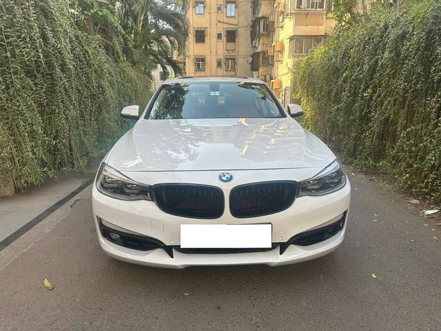 https://images10.gaadi.com/usedcar_image/4362354/original/processed_d6ab524046b8051fd972031429a1b096.jpeg?imwidth=6400