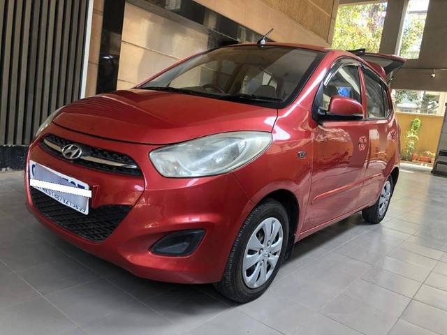 https://images10.gaadi.com/usedcar_image/4362554/original/processed_7310219262e619e1182a98d56549efa0.jpg?imwidth=6400