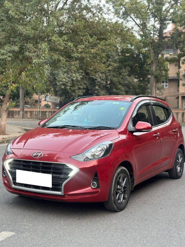 https://images10.gaadi.com/usedcar_image/4362580/original/processed_090a1f62f96f6fab7d12e4ad7ff98f10.jpg?imwidth=6401