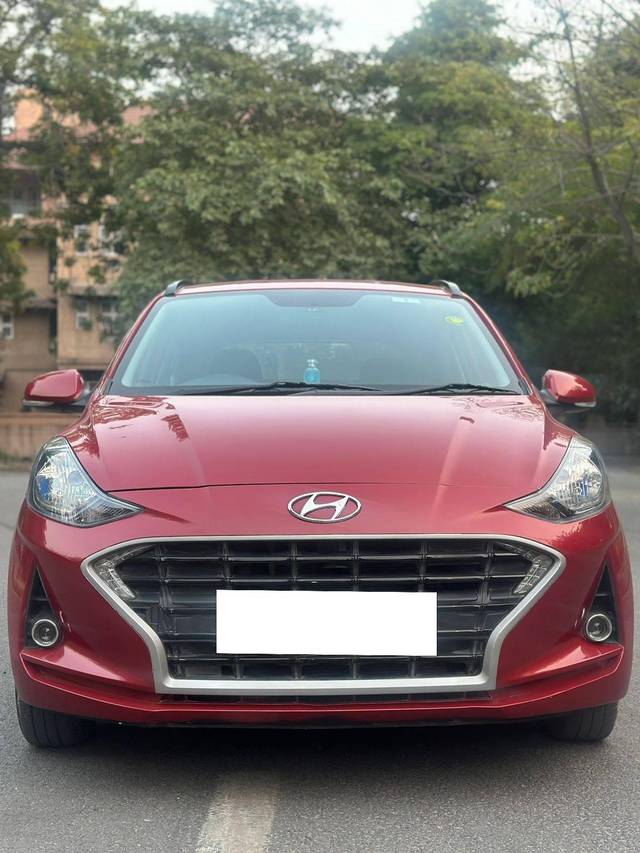 https://images10.gaadi.com/usedcar_image/4362580/original/processed_7e869fc8e30a82999a6b51500f67f861.jpg?imwidth=6402