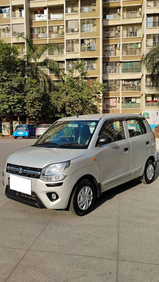 https://images10.gaadi.com/usedcar_image/4362790/original/processed_550c40f35cf697afdd1850d02f0da440.jpg?imwidth=6402