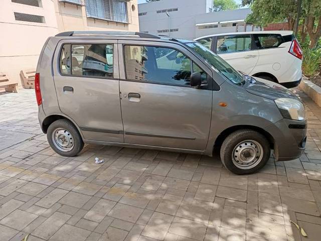 https://images10.gaadi.com/usedcar_image/4362836/original/f0daad7f2bda9dc679860e3cbc5e8a47.jpeg?imwidth=6400