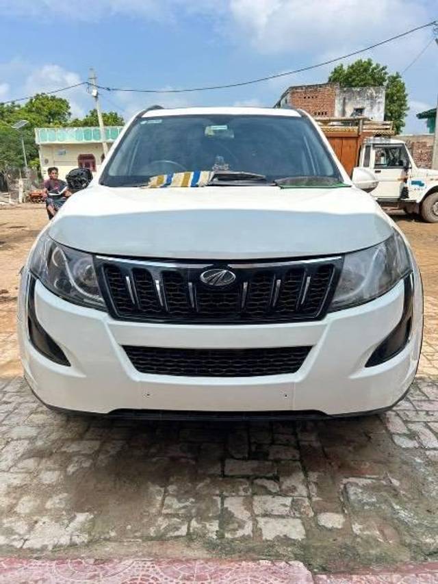 https://images10.gaadi.com/usedcar_image/4362893/original/processed_4df59442-4418-4508-8571-ee2f512f9826.jpeg?imwidth=6400