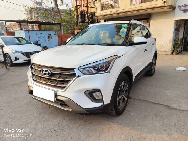 https://images10.gaadi.com/usedcar_image/4362935/original/processed_640ce09980e6557c82737c458ffb3833.jpeg?imwidth=6402